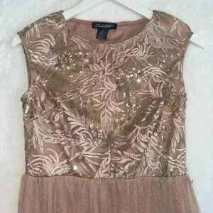 Candalite formal dress Sequin/lace top Tulle bottom Mauve SIZE SMALL